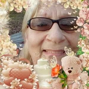 Meet your Posher, Loretta